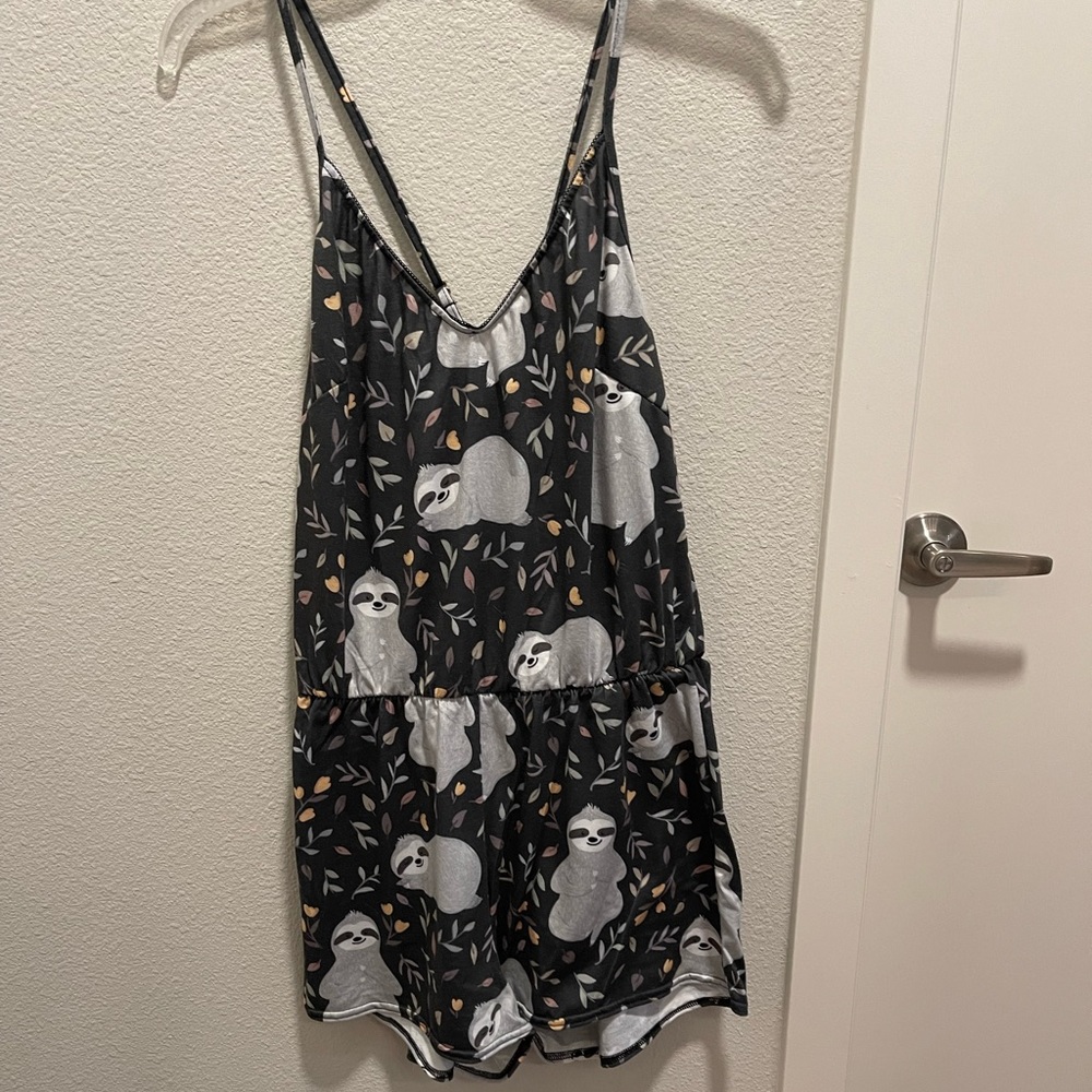 ModCloth Medium Sloth Sleep Romper